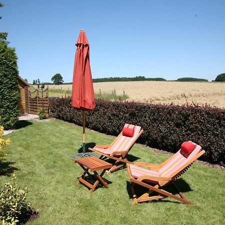 Cozy Holiday Home In Noville With Private Terrace Luzery Kültér fotó
