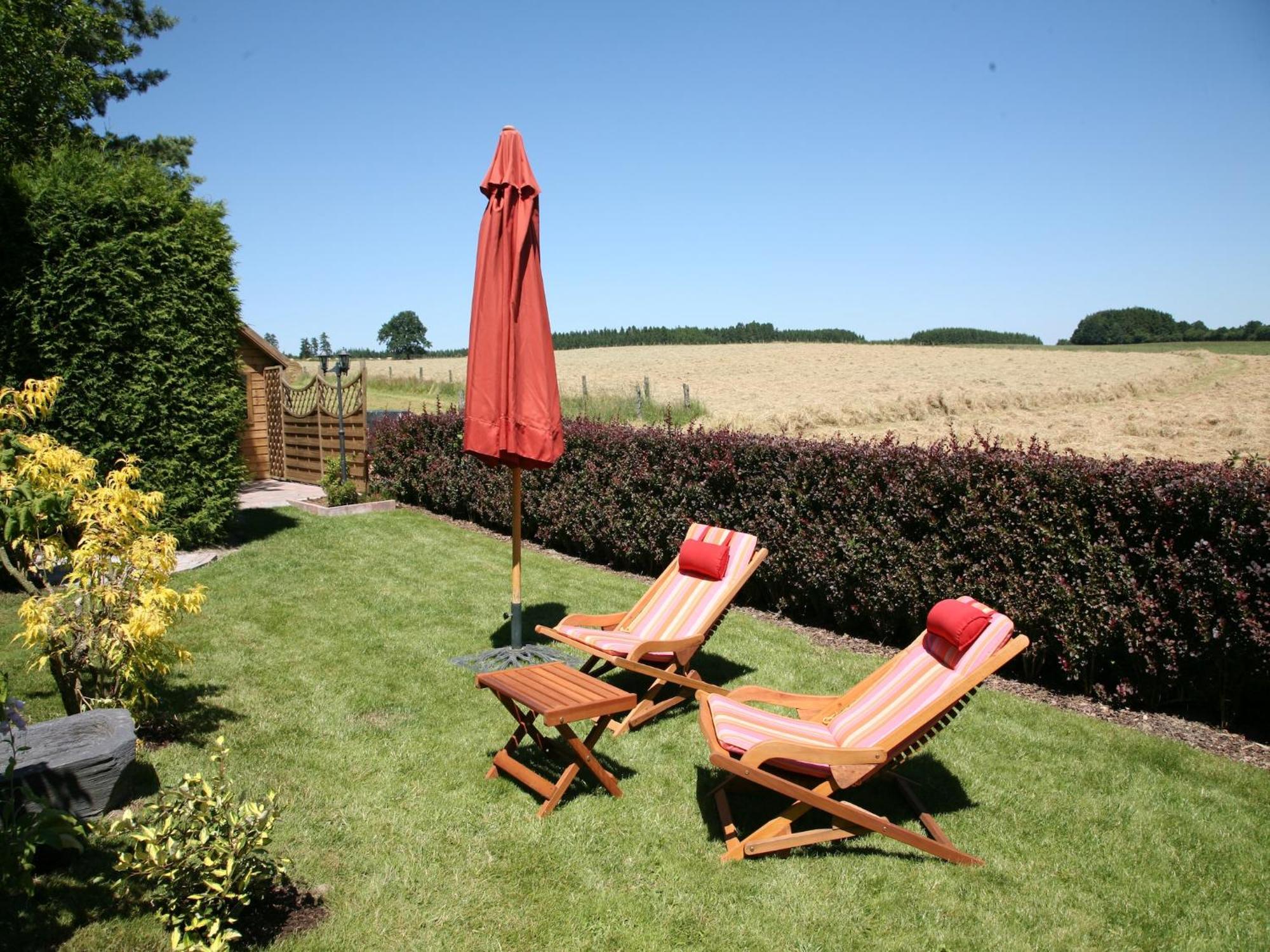 Cozy Holiday Home In Noville With Private Terrace Luzery Kültér fotó